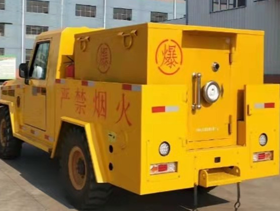 盐亭凯龙爆破器材运输车：保障爆破任务的安全运行